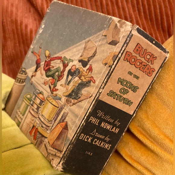 Antique 1934 Big Little Book: BUCK ROGERS ON THE MOONS OF SATURN - Picture 2 of 12